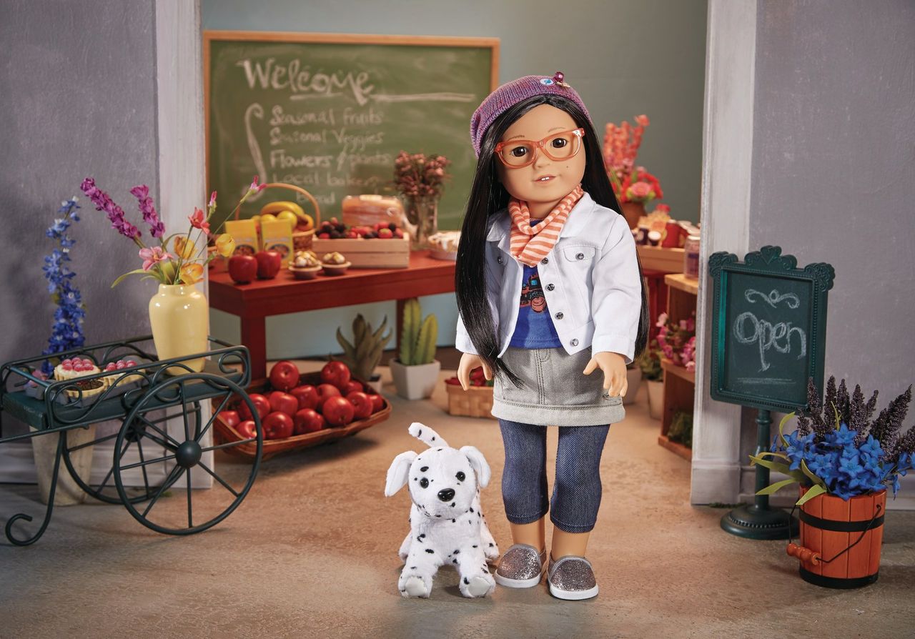 Contemporary Characters American Girl - Z