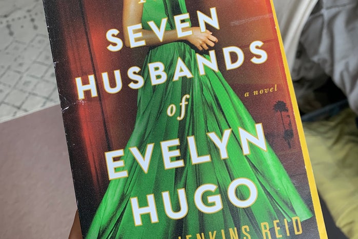 \"The Seven Husbands of Evelyn Hugo\" Book Cover