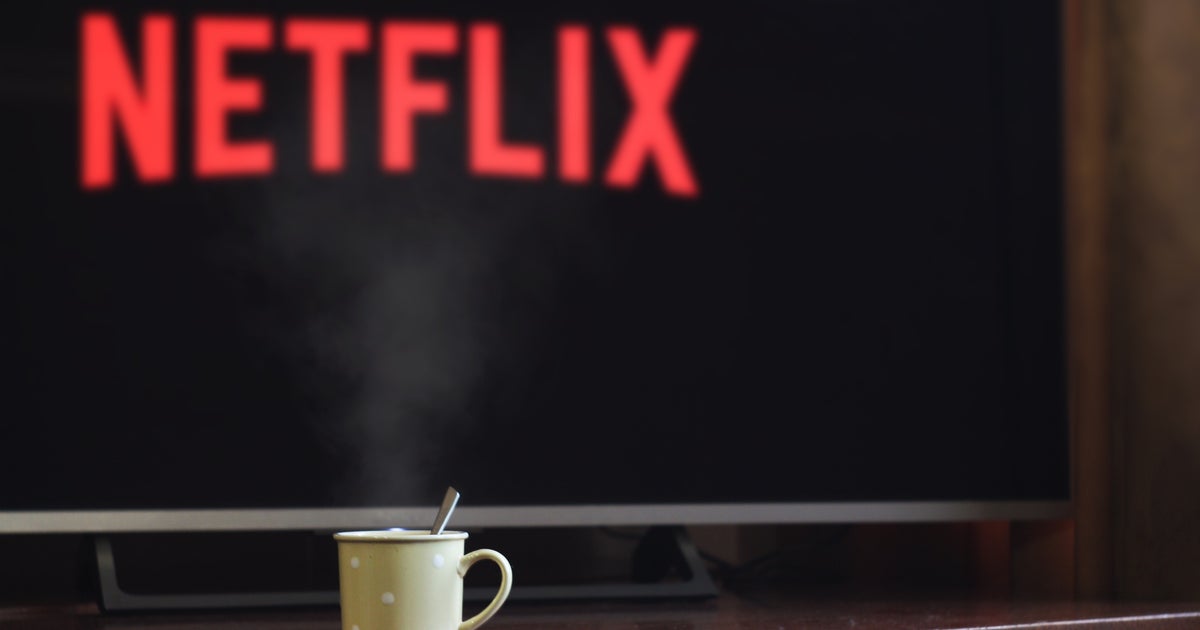 5 Great TV Shows In Spanish To Watch On Netflix