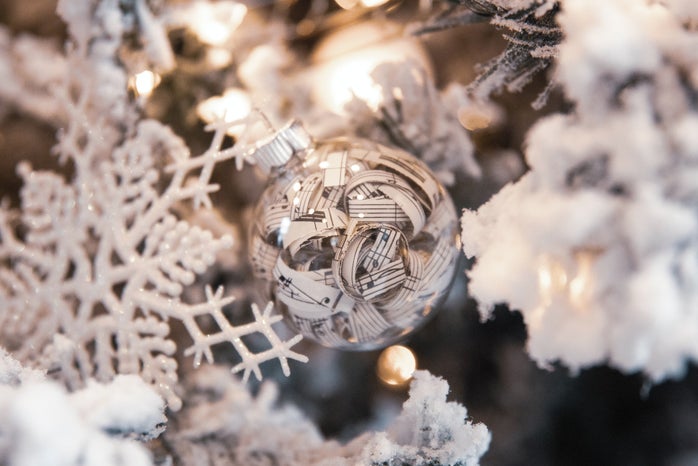 Ornament with frosted Christmas Tree