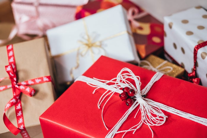 wrapped christmas presents by Unsplash?width=698&height=466&fit=crop&auto=webp