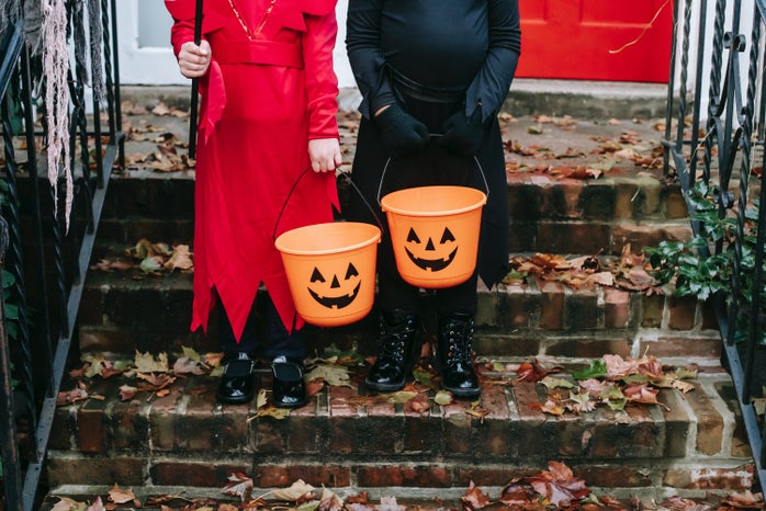 pexelscharlesparker5859377jpg by httpswwwpexelscomphotochildren holding a halloween design buckets 5859377?width=698&height=466&fit=crop&auto=webp