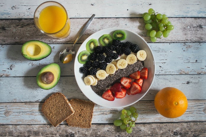 Bowl of chia seed pudding topped with fruit by Jannis Brandt from Unsplash?width=698&height=466&fit=crop&auto=webp