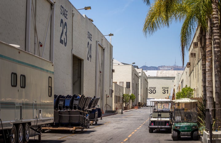 Hollywood Set