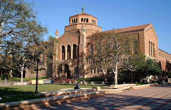 powell library ucla 10 december 2005jpg by Public Domain?width=719&height=464&fit=crop&auto=webp