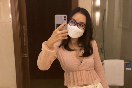 mirror selfie