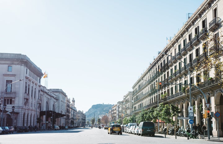 spain barcelona abroad street buildings europe cars landscape pretty city .pdf