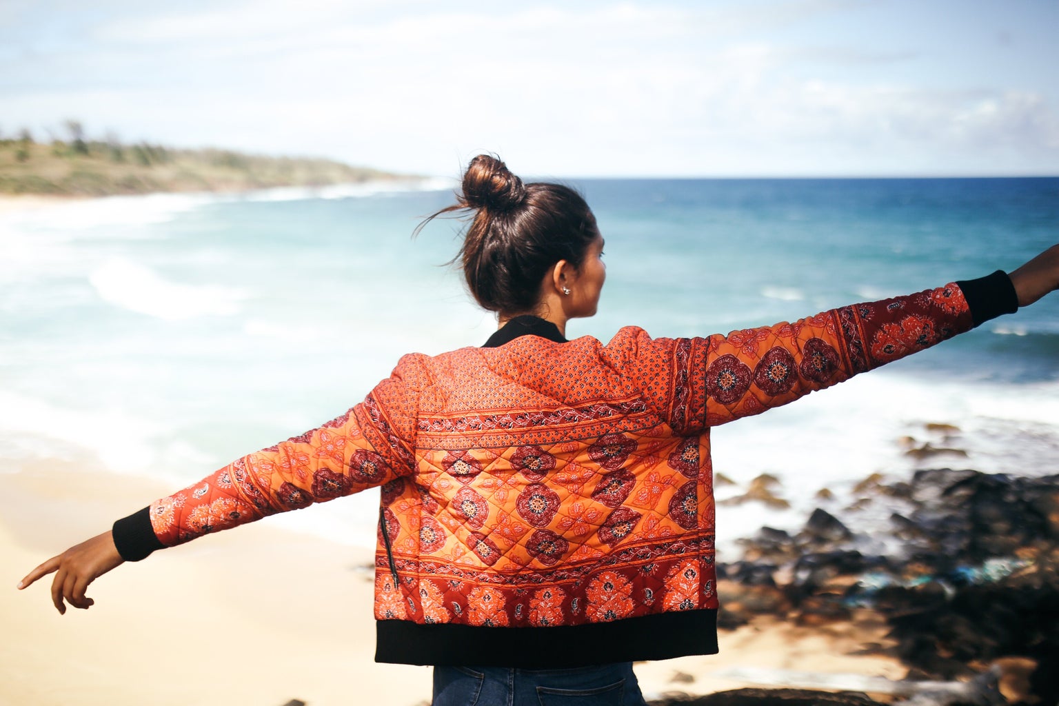 hawaii girl happy explore jacket beach adventure