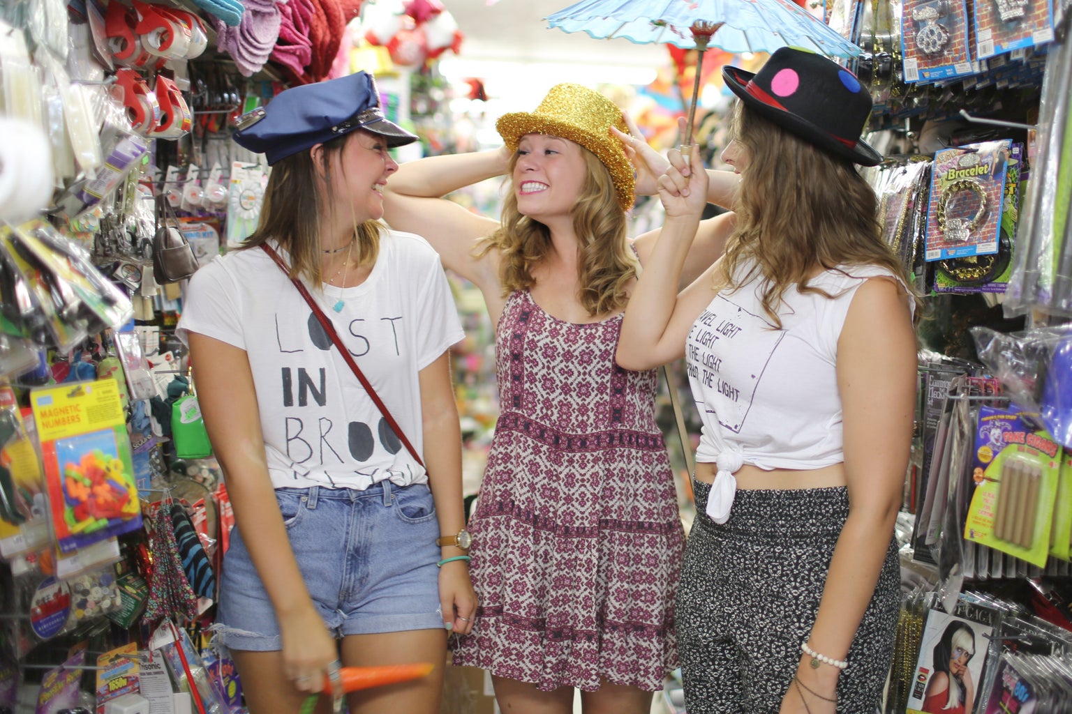 silly friends hats party store three girls