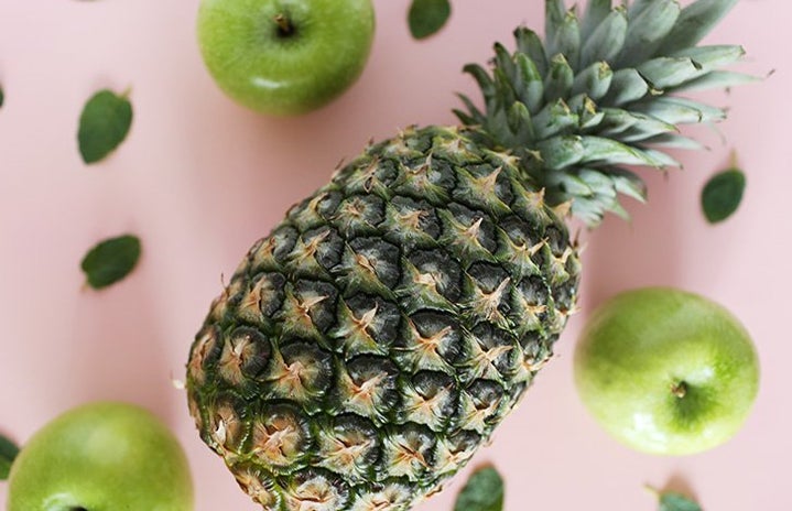 the lala pineapple green apples?width=719&height=464&fit=crop&auto=webp