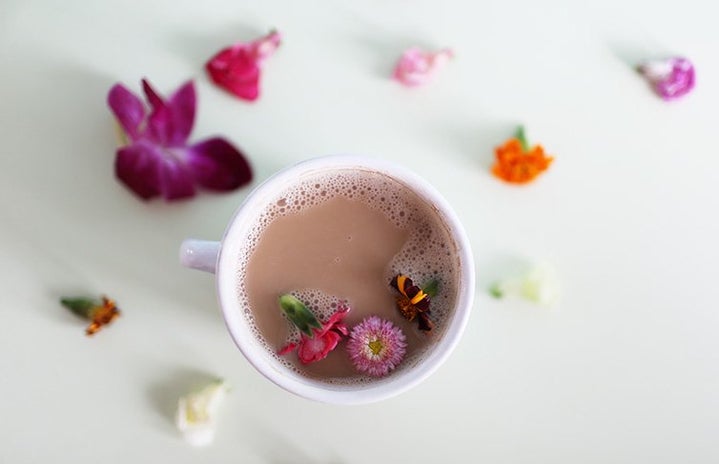 the lala earl gray latte and edible flowers?width=719&height=464&fit=crop&auto=webp