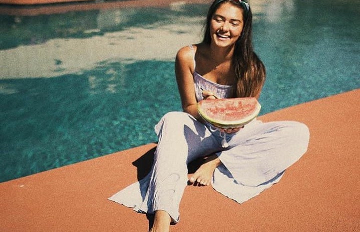 tessa pesicka girl laughing watermelon pool summer?width=719&height=464&fit=crop&auto=webp