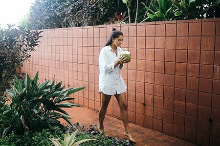 Summer Girl Hawaii Coconut Walking Chillin