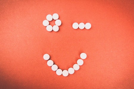 Kristen Bryant-Winky Face With Pills