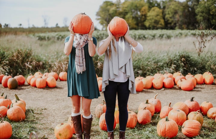 breanna coon girls pumpkins?width=719&height=464&fit=crop&auto=webp