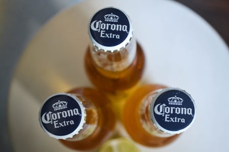 Corona Caps
