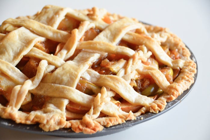 Jocelyn Hsu apple pie?width=698&height=466&fit=crop&auto=webp
