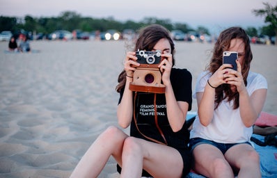 The Charm of the Disposable Camera (& How to Do This Trend Right) | Her Campus