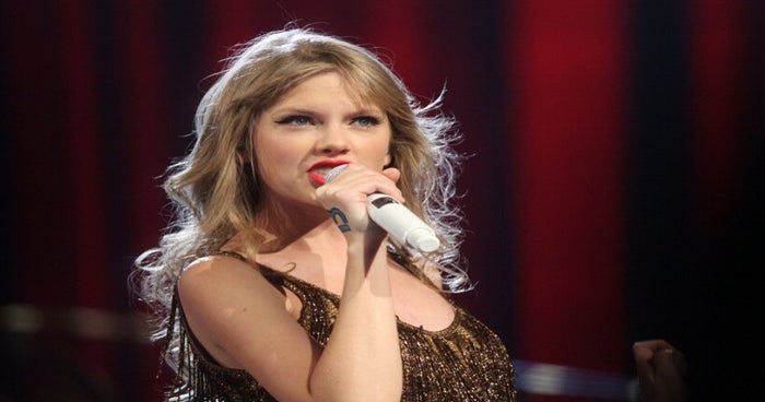 Taylor Swift 12: Listen With Me