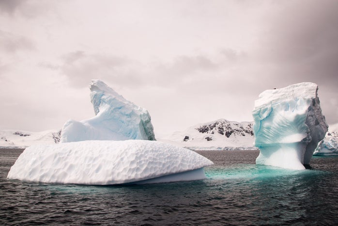 melting iceburgjpg by Mathieu Perrier Unsplash?width=698&height=466&fit=crop&auto=webp
