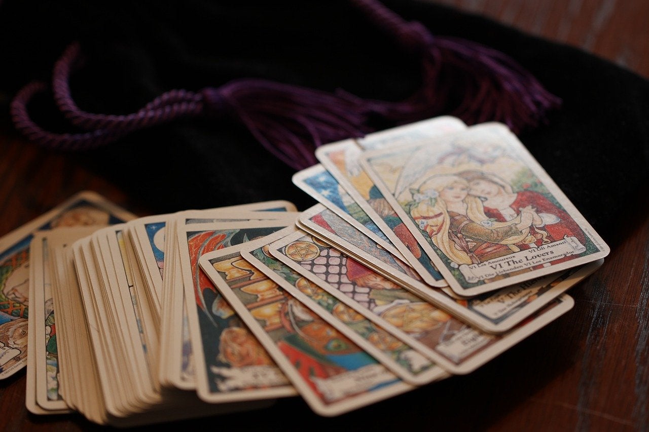 Sleeping With Your Tarot Deck Her Campus