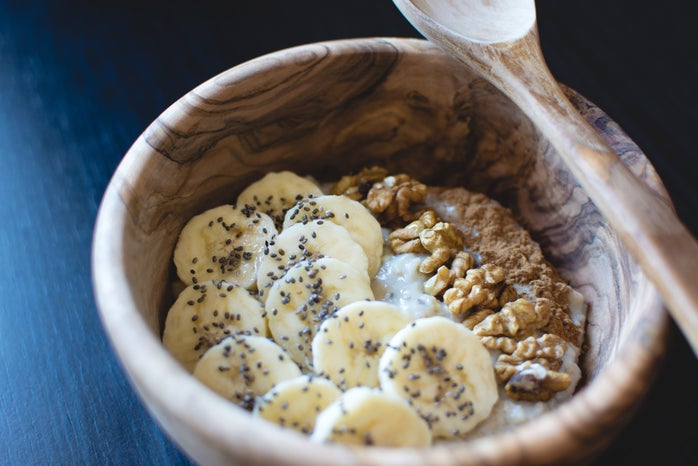 Oatmeal with chia seeds, banana, & walnuts