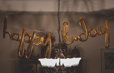 happy b day balloon wall decors 1543762jpg?width=398&height=256&fit=crop&auto=webp