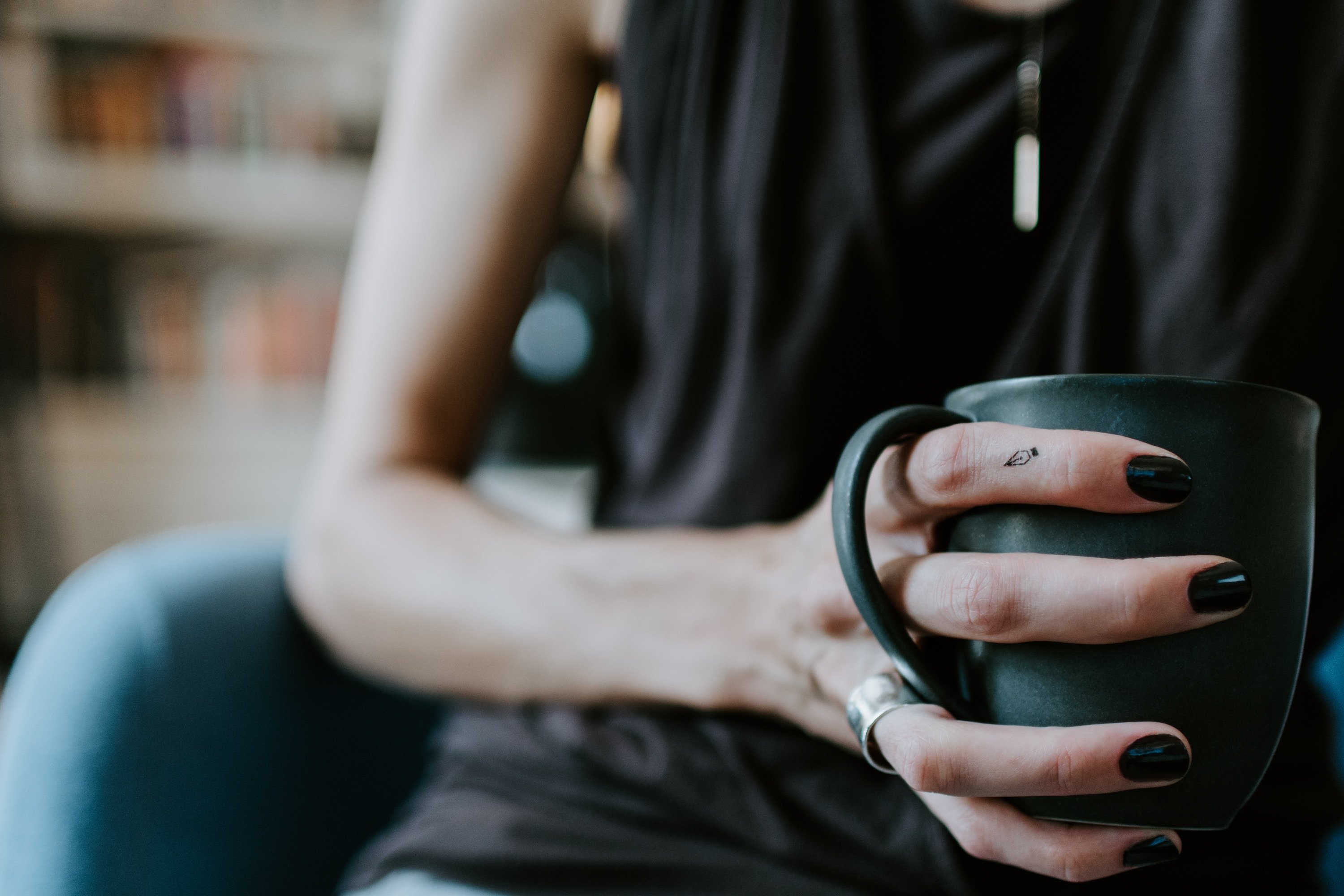 14 Super Delicate Hand Tattoos Your Mom Might Not Totally Hate Her Campus