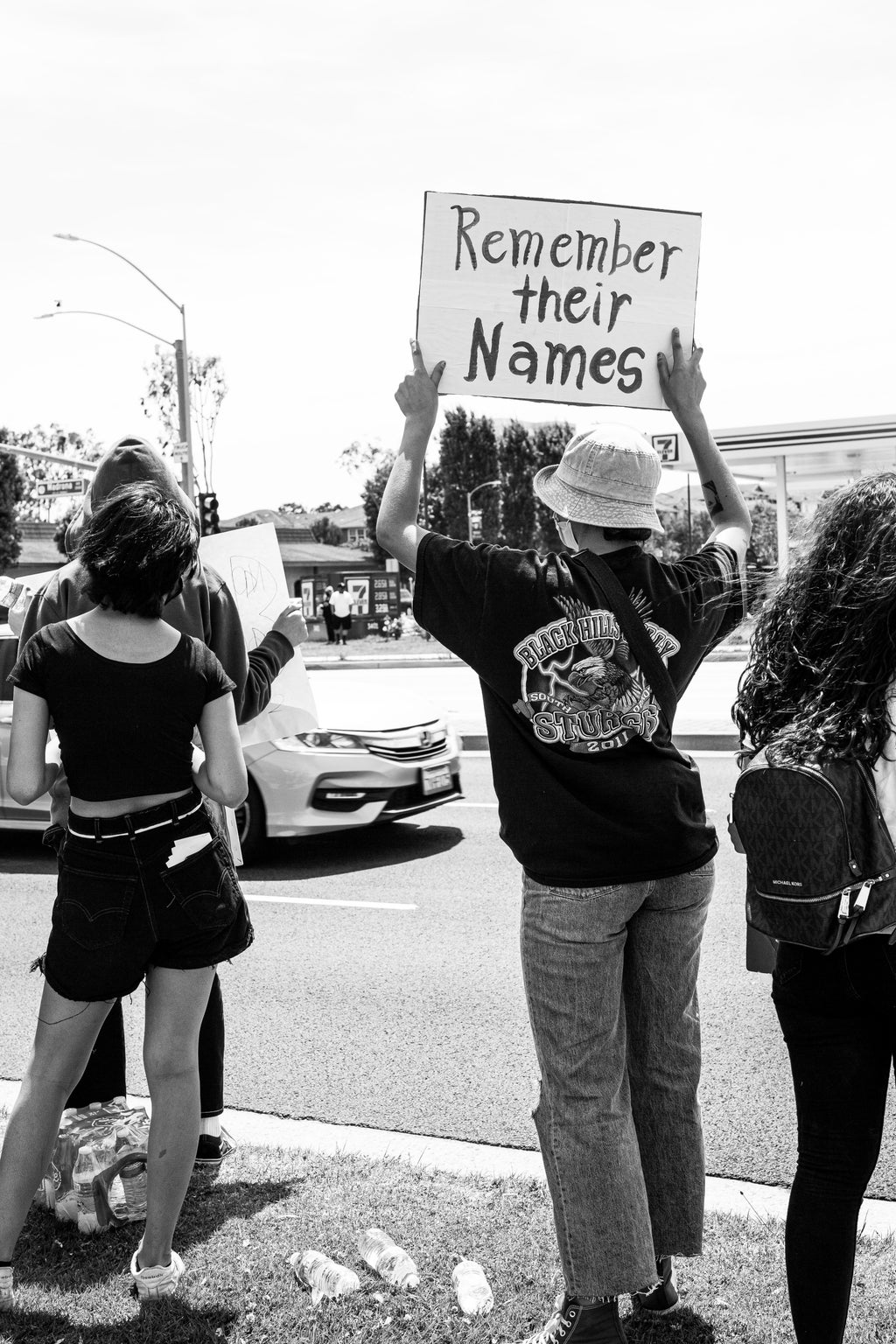 What Performative Activism Is And How You Can Avoid It | Her Campus