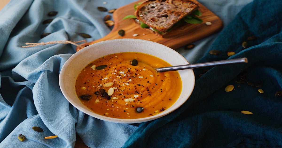 This Copycat Olive Garden Chicken and Gnocchi Soup Recipe Is Getting Me Through the Semester