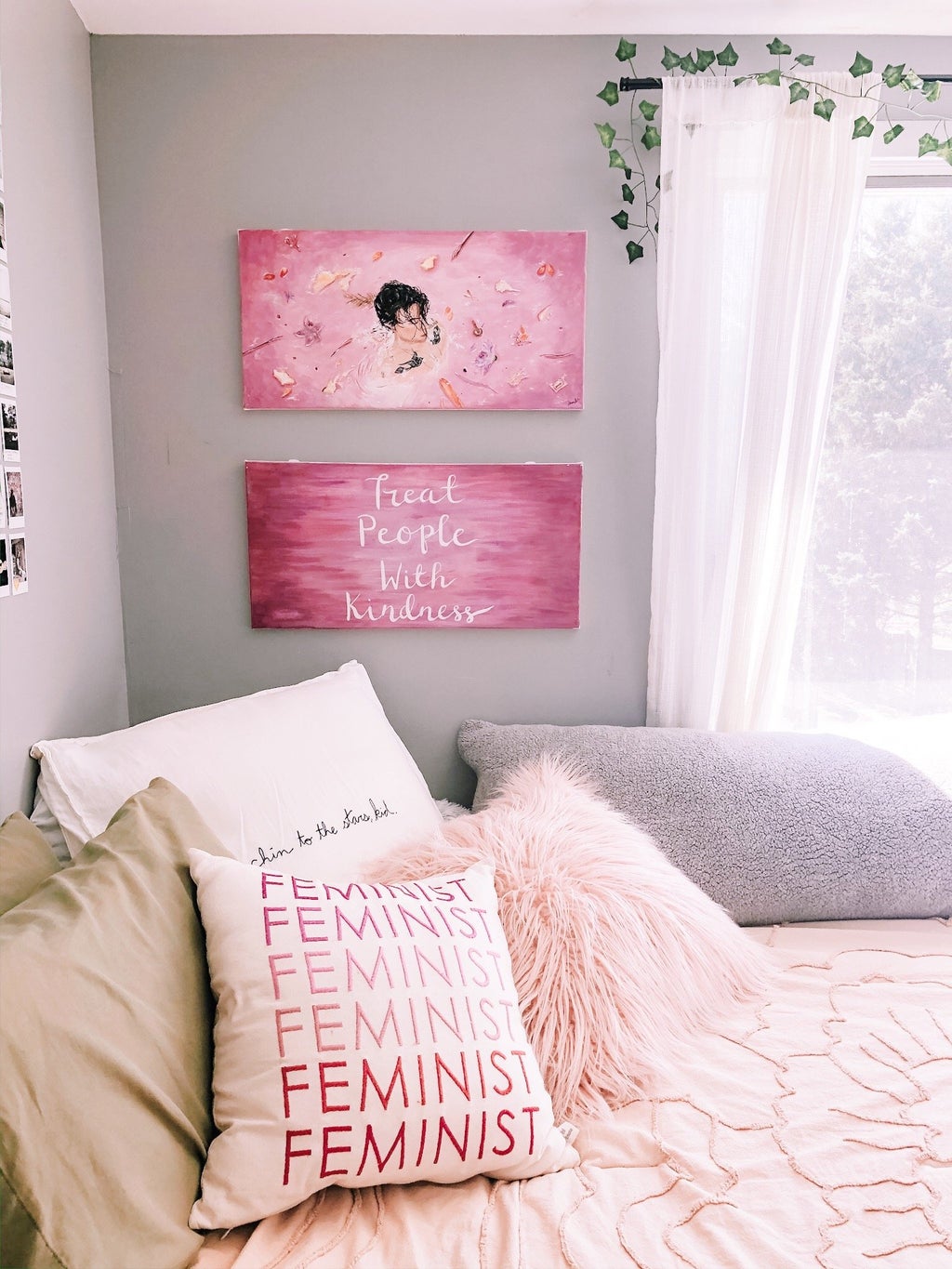 interior design of pink bedroom