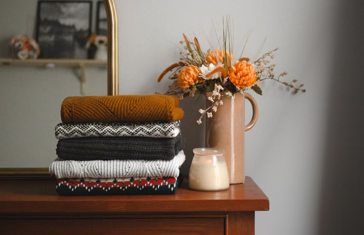 stack of fall sweaters?width=719&height=464&fit=crop&auto=webp