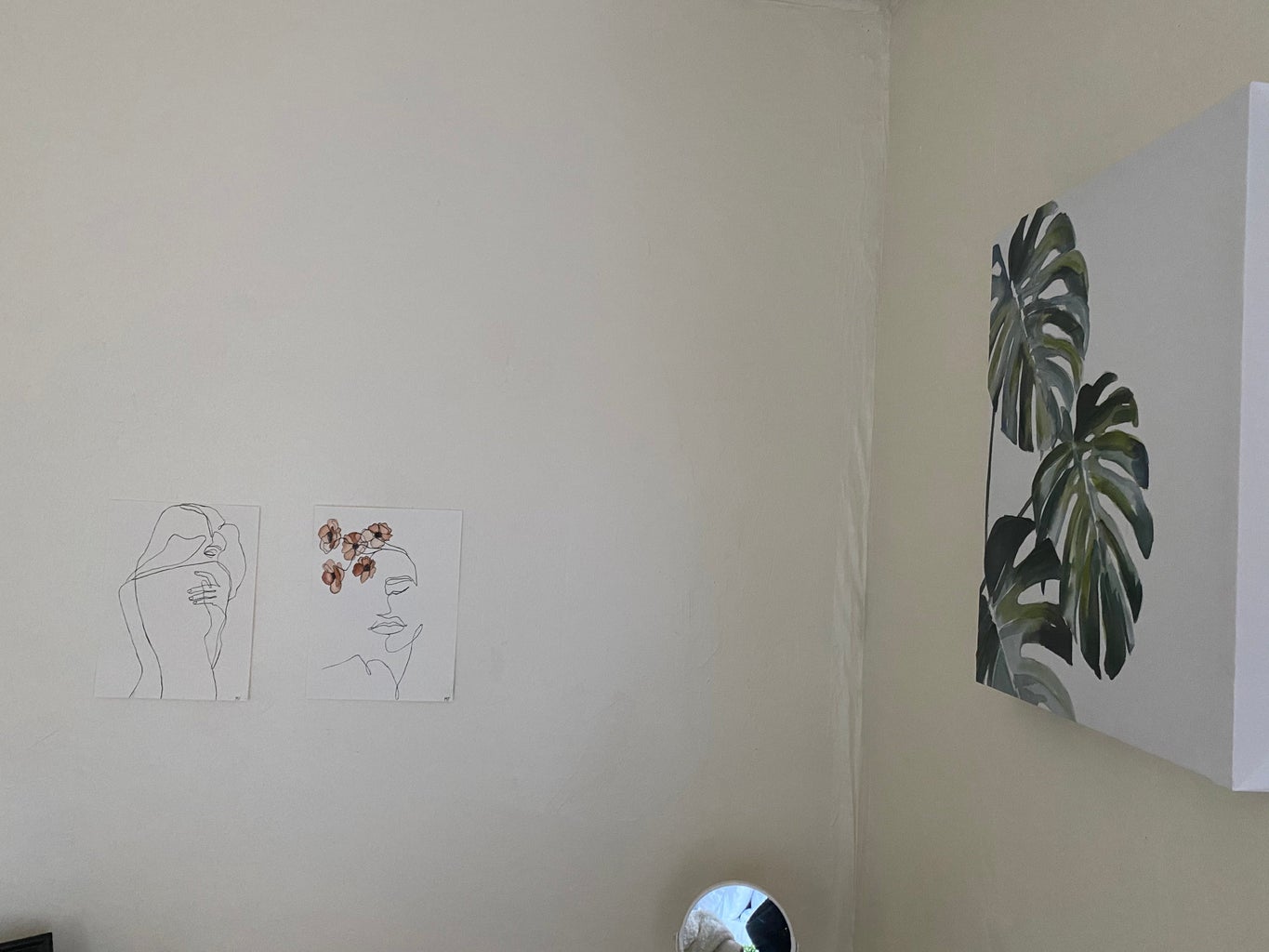 Wall pictures
