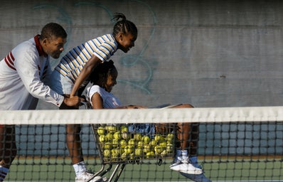 King Richard: Will Smith rolling Venus and Serena in a shopping cart