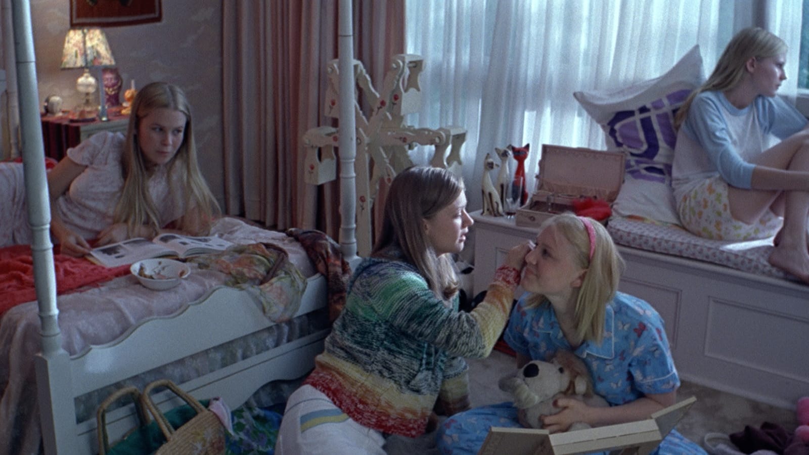 Still from Sofia Coppola\'s directorial debut in 1999, \"The Virgin Suicides\", with young girls together in their bedroom.