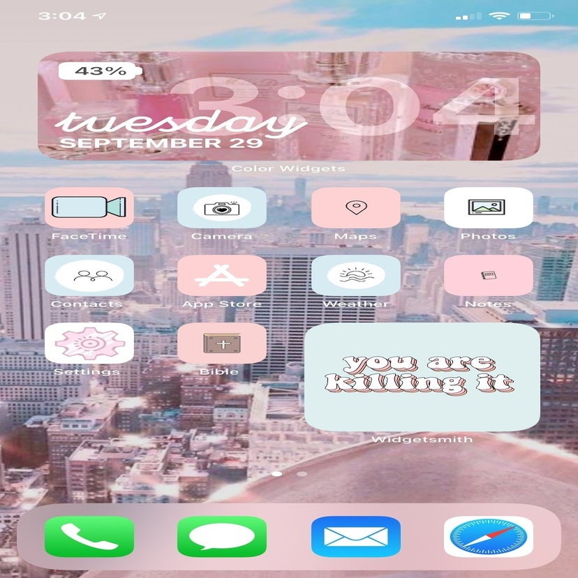 Guide To Ios 14 How To Make Your Dream Home Screen Her Campus
