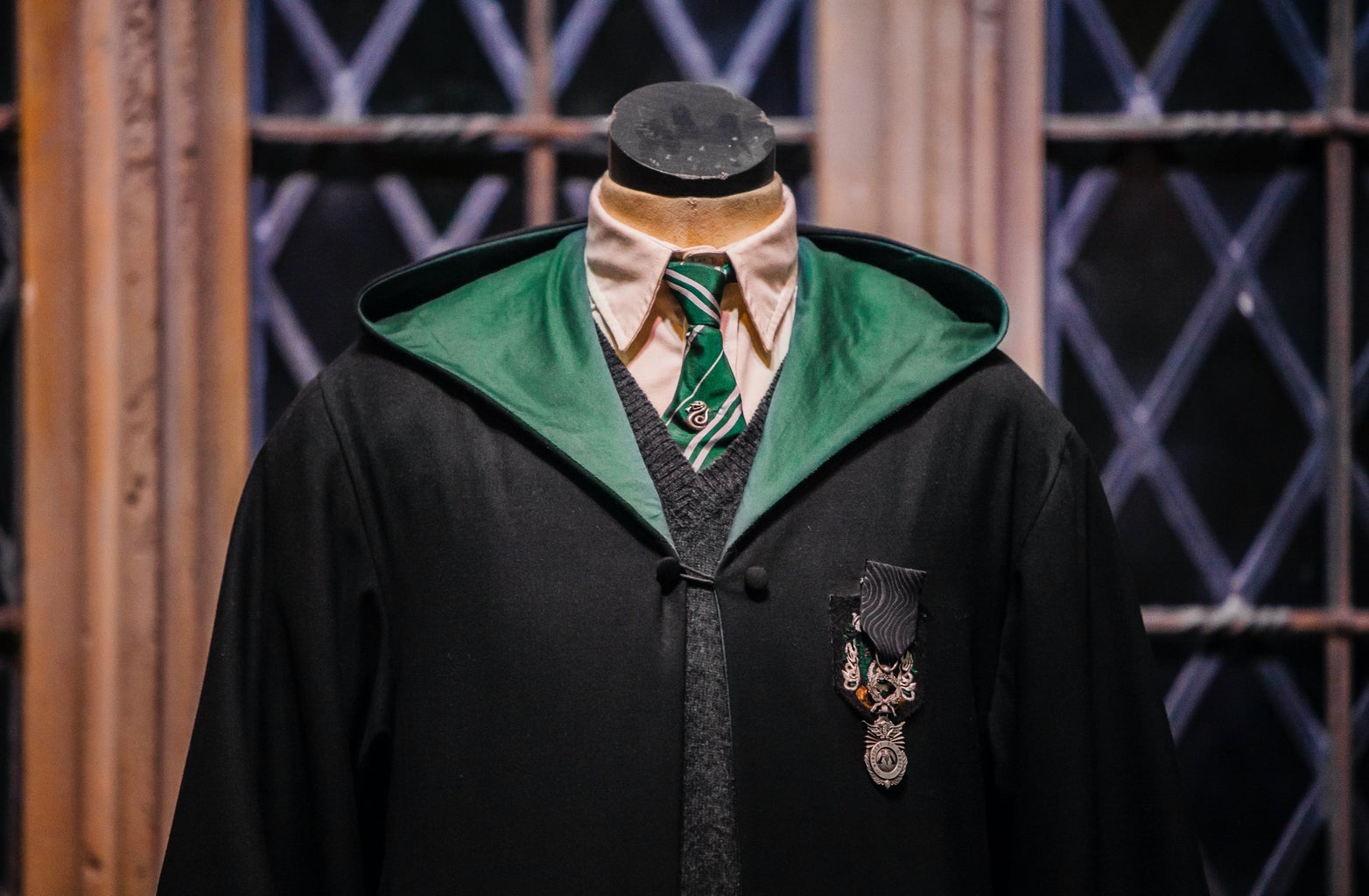 Slytherin, harry potter, robe with tie