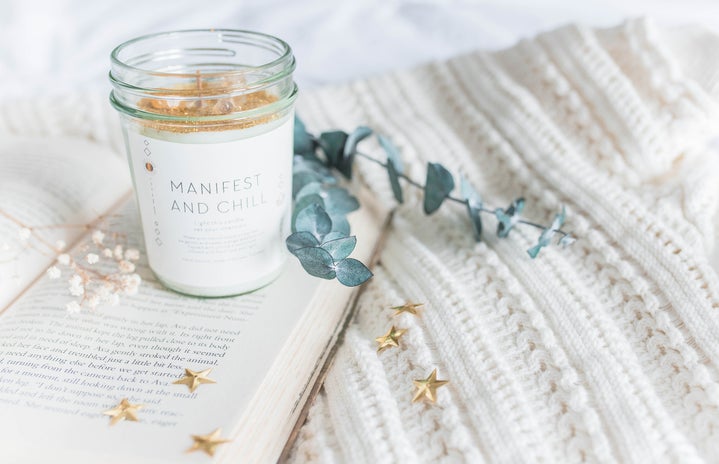 clear glass jar on opened book by Paige Cody via Unsplash?width=719&height=464&fit=crop&auto=webp