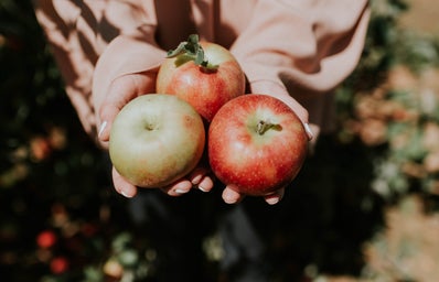 fresh apples?width=398&height=256&fit=crop&auto=webp