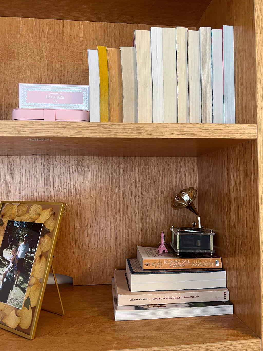 Bookshelf display (photo for reference of what is mentioned in article)