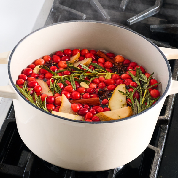 How to Make a Simmer Pot for Your Home to Smell Like Fall