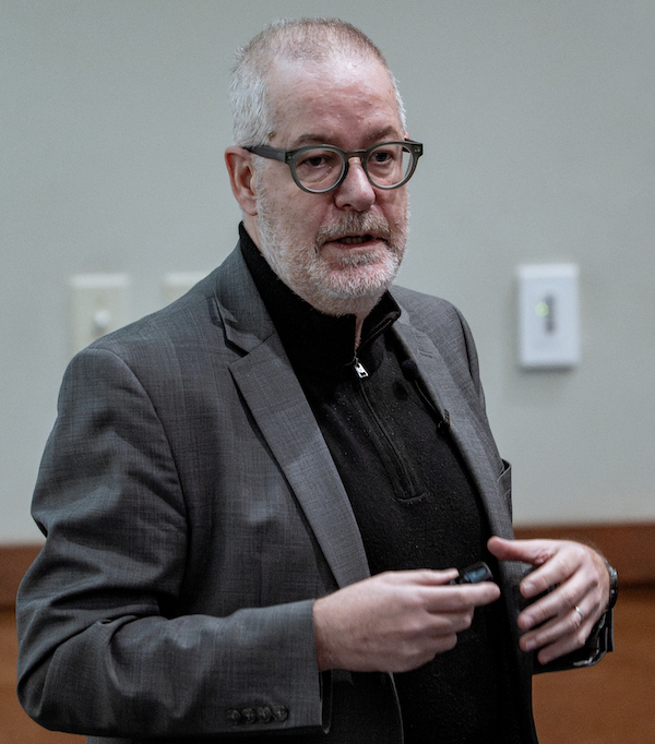 Dr. Massimo Pigliucci headshot