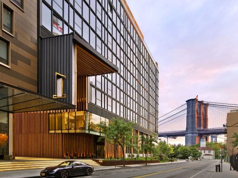 Entry to 1 Hotels Brooklynn Bridge