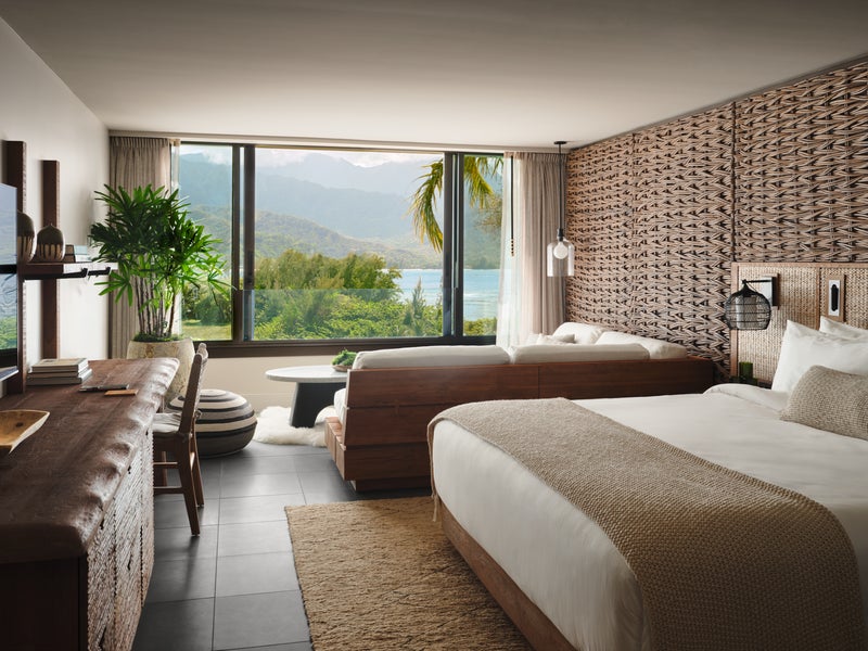 Mountain View King room with views of the ocean 