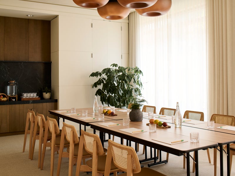 Elliott Meeting Room