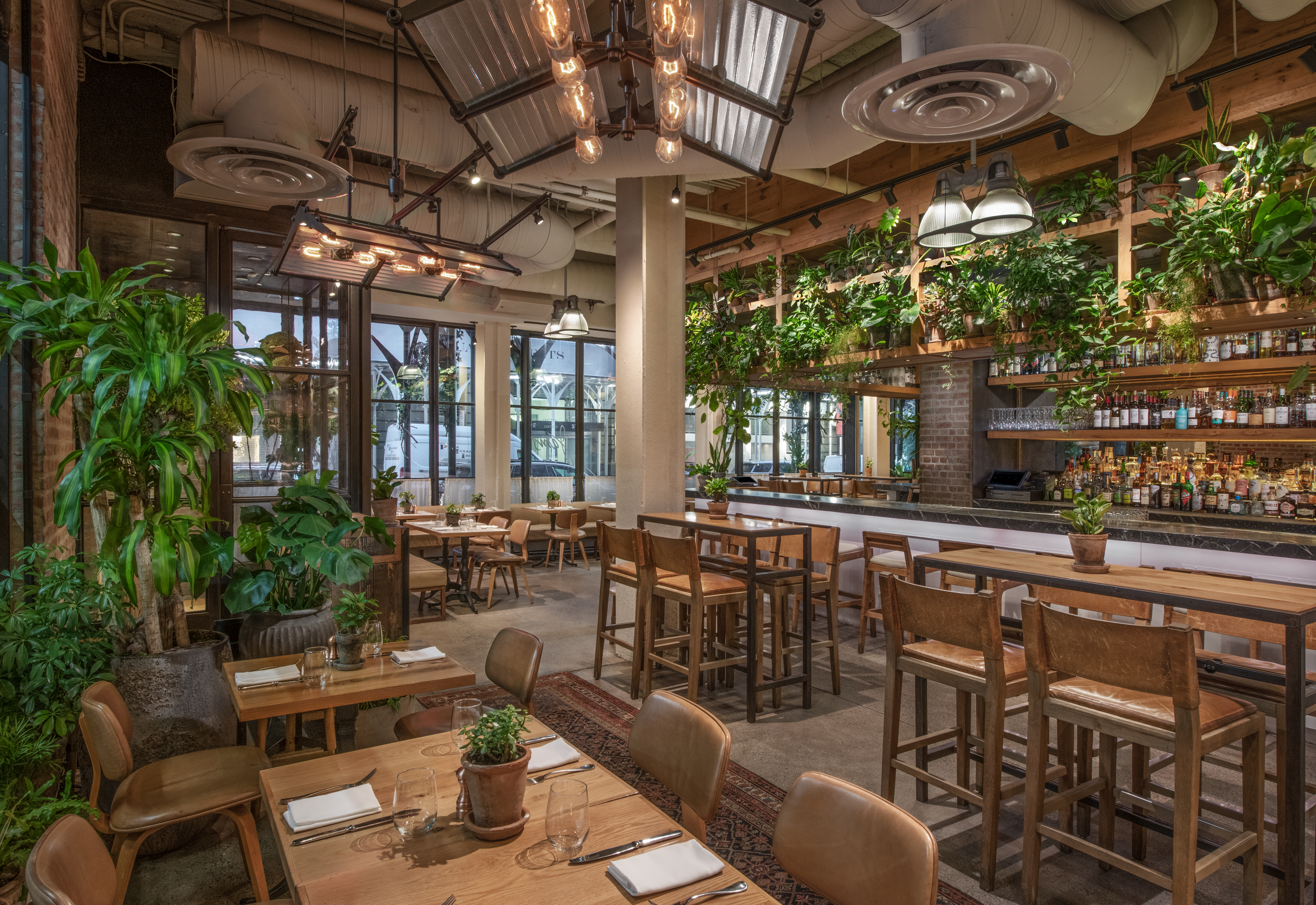 Jams Central Park dining area