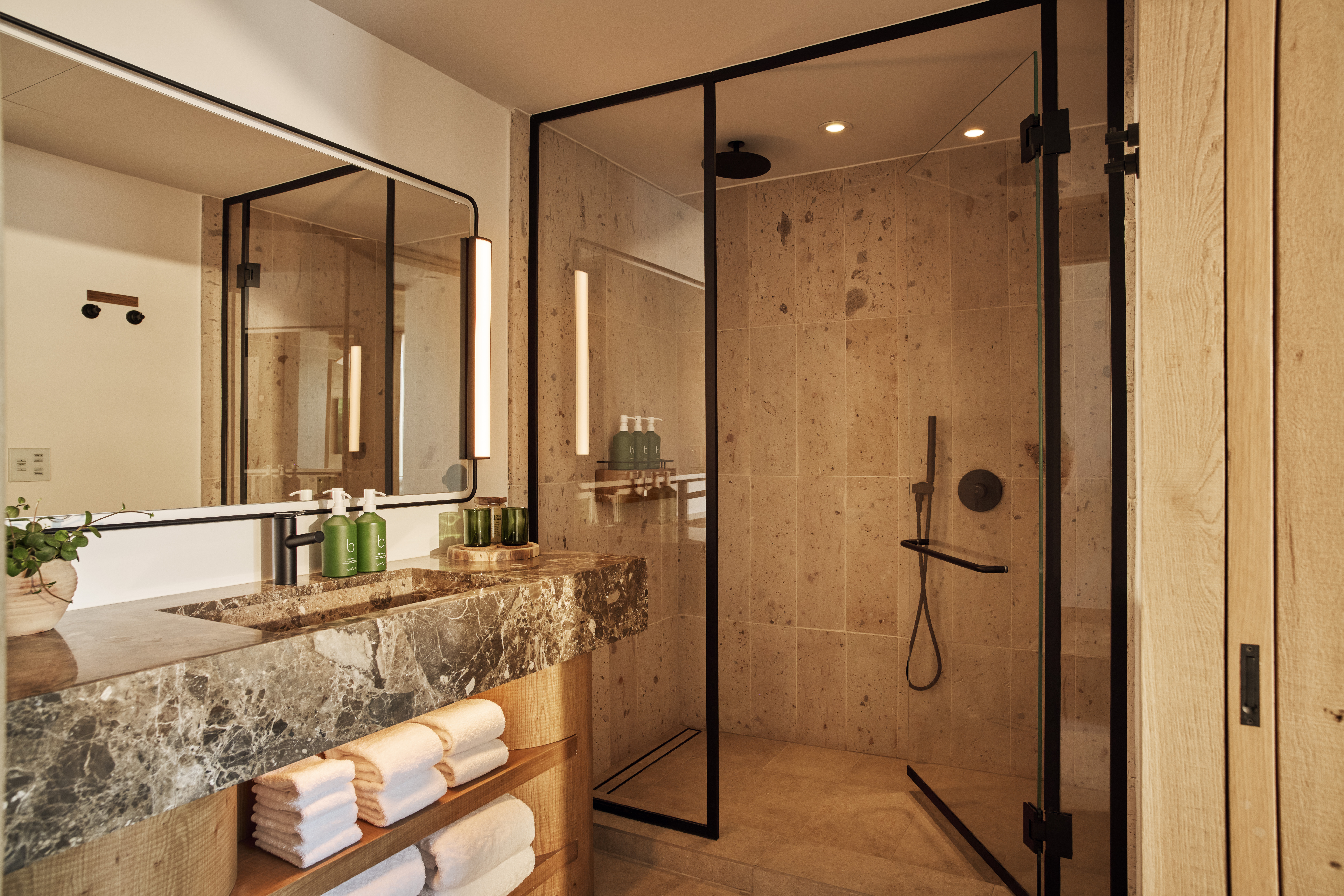 Bathroom in Lake Terrace Suite
