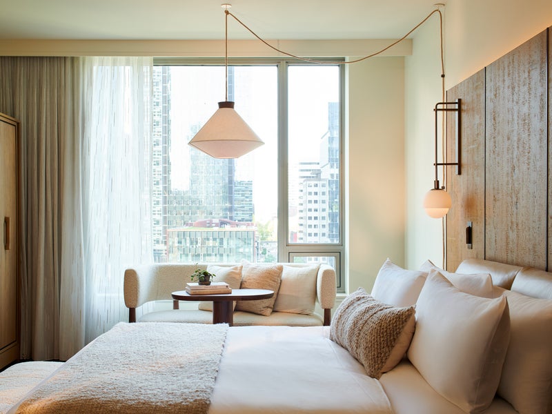 Cityscape King Room
