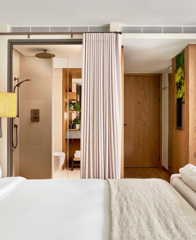 Lounge king bed at 1Hotel Mayfair