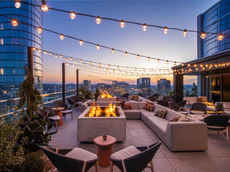 outdoor rooftop bar in nashville